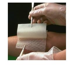 GARZA MEDICATA BACTIGRAS CON CLOREXIDINA ACETATO 0,5% 10X10CM 10 PEZZI - Speedyfarma.it